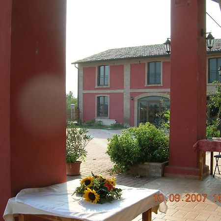 Gasthaus Agriturismo La Fattoria Del Boschetto Fontanellato Exterior foto