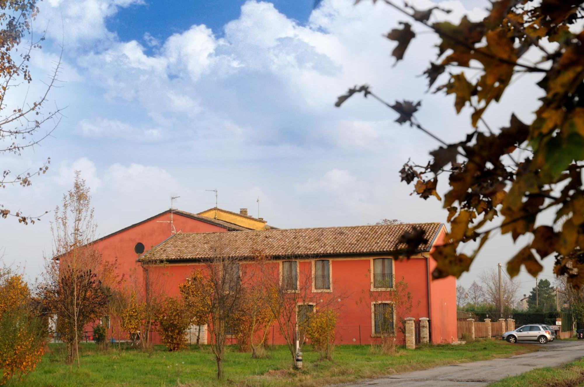 Gasthaus Agriturismo La Fattoria Del Boschetto Fontanellato Exterior foto